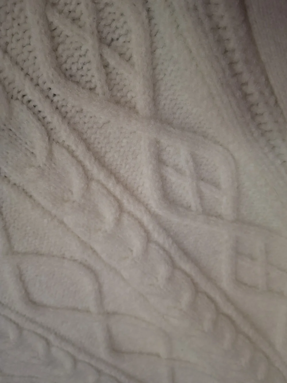 Cider Ivory Cable Knit Turtleneck Sweater Vest - Picture 5 of 13